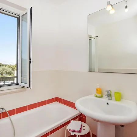 Holiday home Nice In With Kitchen *